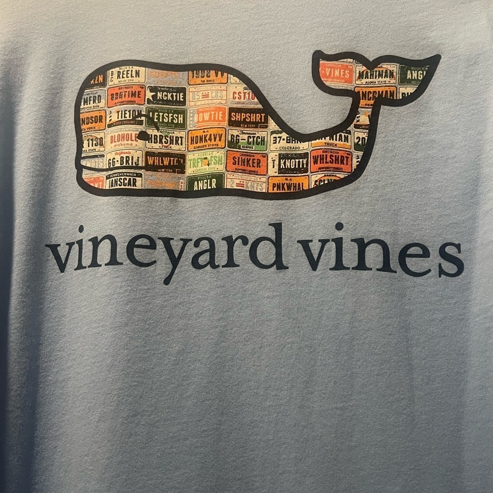 Women’s Vineyard Vines License Plate Long Sleeve Top - Picture 4 of 5